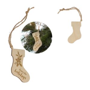 Strumpfförmiges Weihnachtsornament aus Holz