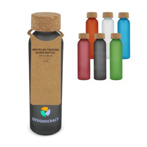 Gefrostete flasche aus recyceltem Glas mit Korkdeckel 500ml